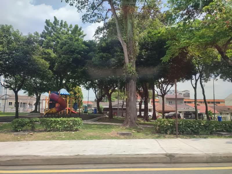 Rumah Teres 1.5 Tingkat untuk Dijual di Petaling Jaya (Selangor) - Ann Lim - Exterior - PropertyGuru.com.my