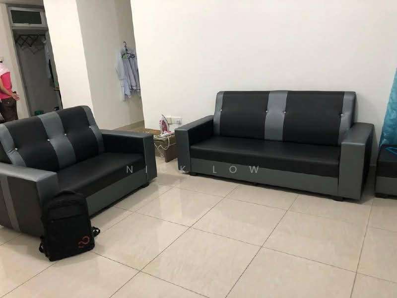 Servis Apartment untuk Disewa di Pangsapuri Tanah Emas (Golden Sands) - Nick Low - Living Room - PropertyGuru.com.my