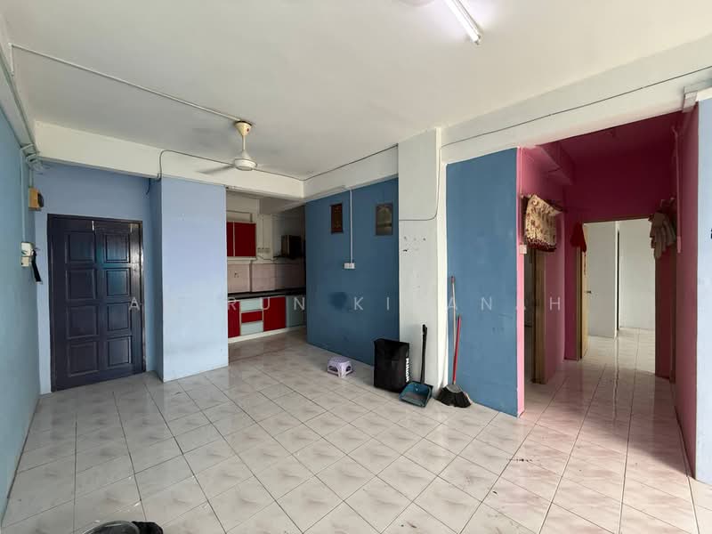 Pangsapuri untuk Dijual di Amazing Heights - Amirun Kinanah - Kitchen - PropertyGuru.com.my