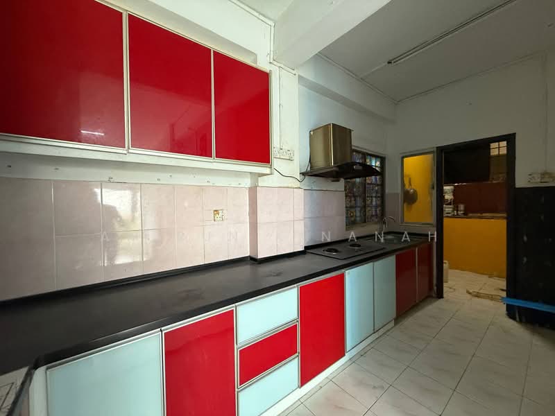 Pangsapuri untuk Dijual di Amazing Heights - Amirun Kinanah - Kitchen - PropertyGuru.com.my