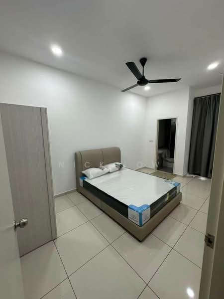 Rumah Teres untuk Disewa di Taman Desa Tebrau (Tebrau) - Nick Low - Bedroom - PropertyGuru.com.my