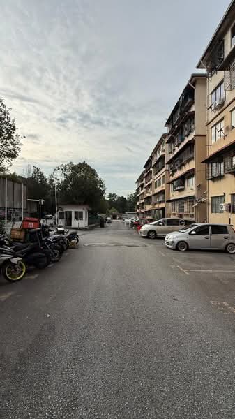 Pangsapuri untuk Dijual di Pangsapuri Orkid - Ray Chong - Exterior - PropertyGuru.com.my