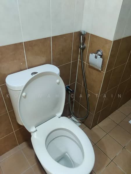 Kondominium untuk Disewa di Pearl Avenue - Kok Wah Captain - Bathroom - PropertyGuru.com.my
