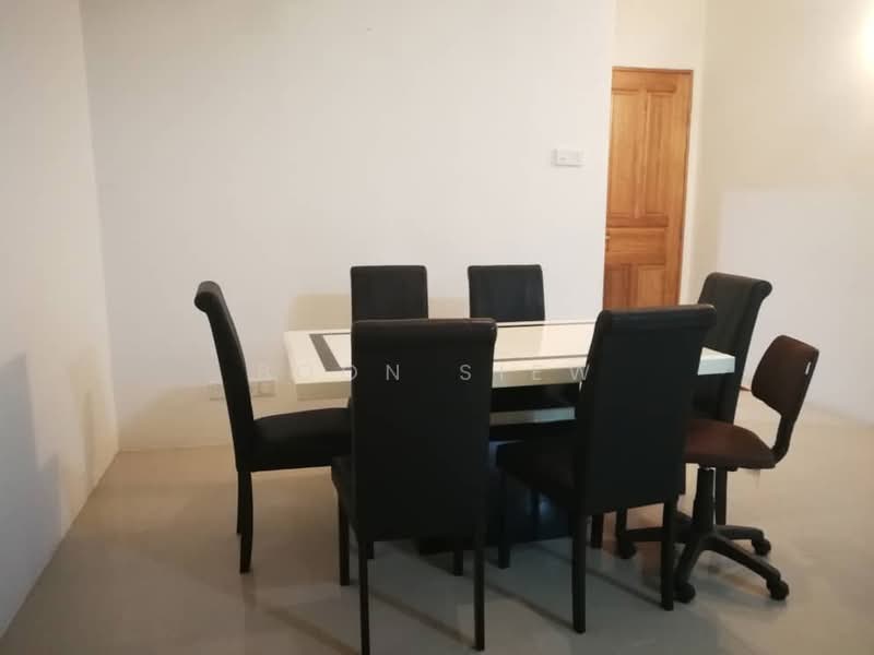 Condominium for Sale at The View Condominium - Boon Siew - Dining Room - PropertyGuru.com.my