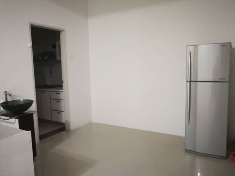 Condominium for Sale at The View Condominium - Boon Siew - Kitchen - PropertyGuru.com.my