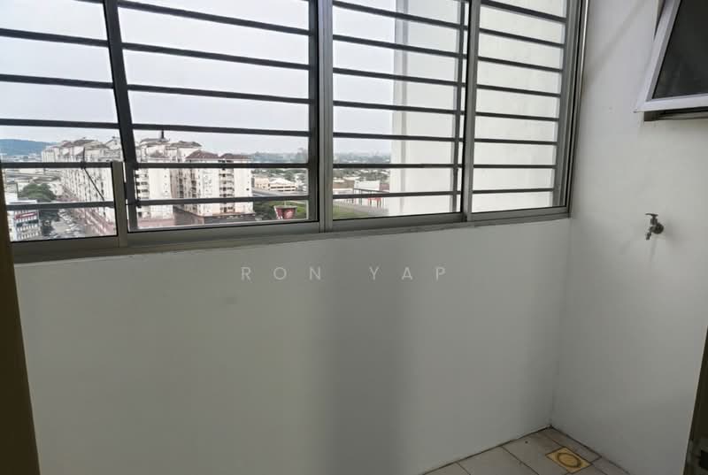 Pangsapuri untuk Disewa di Residensi Kepongmas 2 - Ron Yap - View - PropertyGuru.com.my
