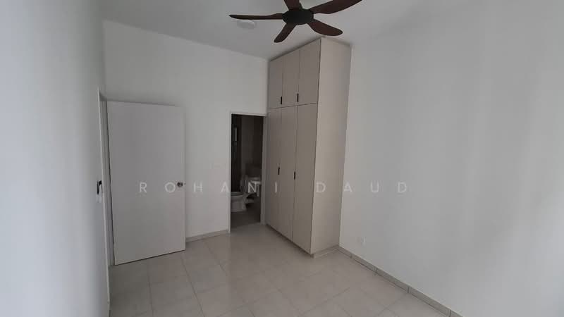 Kondominium untuk Disewa di Residensi Begonia - Rohani Daud - Bedroom - PropertyGuru.com.my