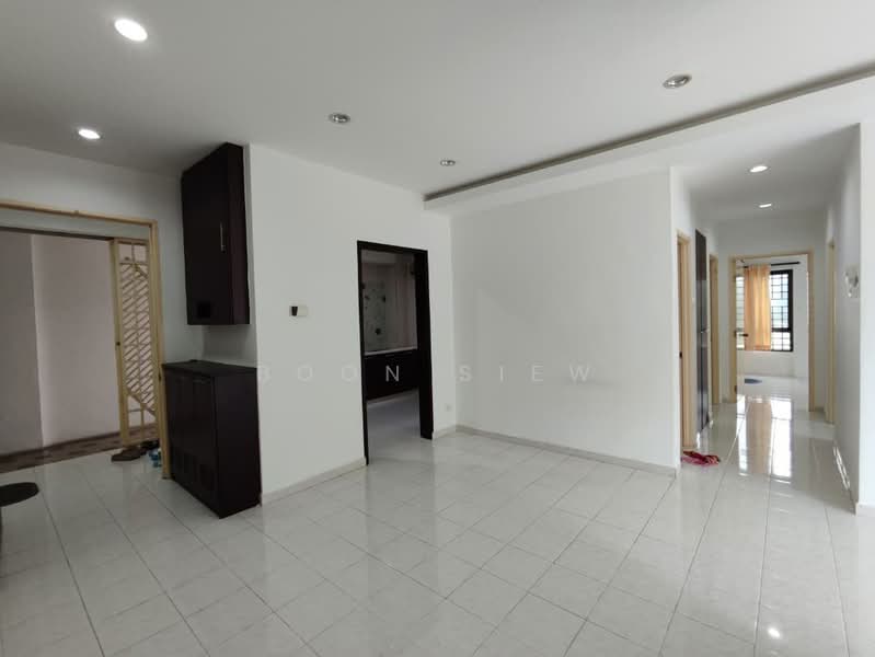 Condominium for Sale at Alpine Tower - Boon Siew - Living Room - PropertyGuru.com.my