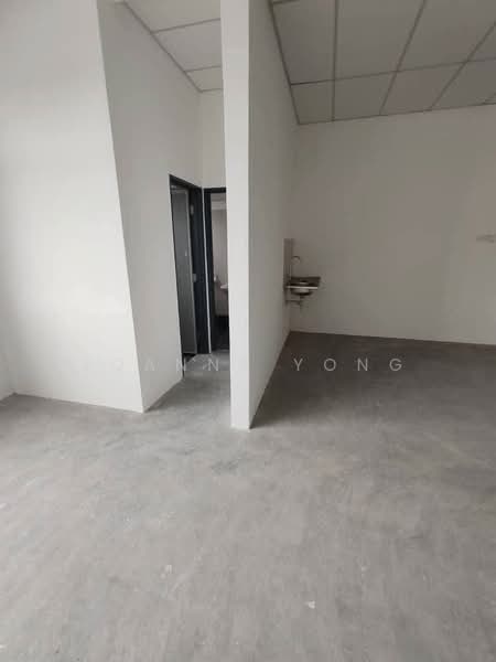 Shop / Office for Rent in Ulu Tiram (Johor) - JOANNE YONG - Interior - PropertyGuru.com.my