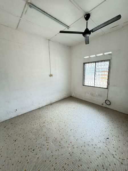 Rumah Teres 1 Tingkat untuk Disewa di Taman Sri Tebrau (Johor Bahru) - Jessica Ma - Interior - PropertyGuru.com.my