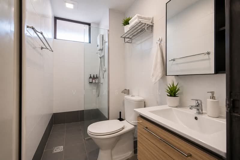 Kondominium untuk Dijual di 1 Bukit Utama - Vitas Tan - Bathroom - PropertyGuru.com.my