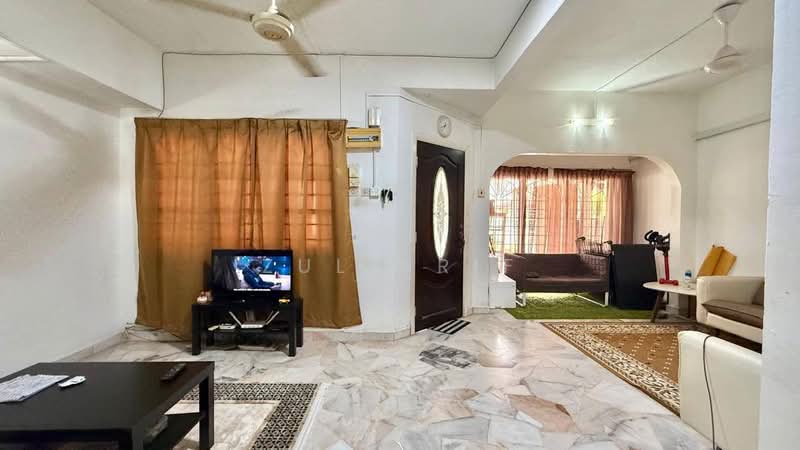 2-storey Terraced House for Sale in Bandar Tun Hussein Onn (Cheras) - Zul Arif - Living Room - PropertyGuru.com.my