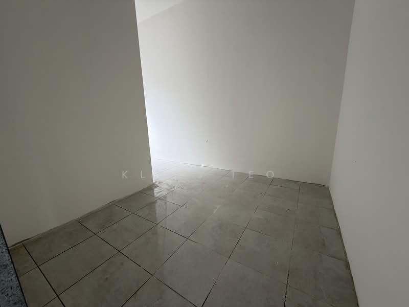 2-storey Terraced House for Sale in Taman Satria (Telok Panglima Garang) - Klaus Teo - Interior - PropertyGuru.com.my