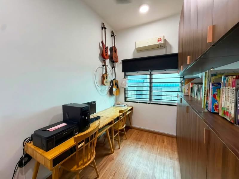 Rumah Teres 2 Tingkat untuk Dijual di Bandar Seri Alam (Masai) - Andy Chan - PropertyGuru.com.my