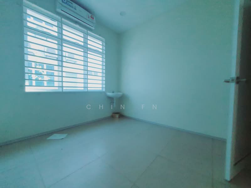 Kedai untuk Disewa di Taman Kota Syahbandar (Melaka City) - CHIN FN - Interior - PropertyGuru.com.my