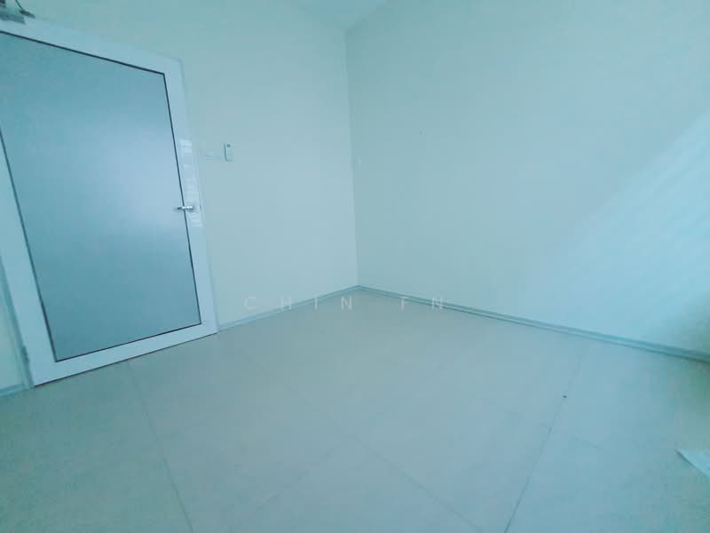 Kedai untuk Disewa di Taman Kota Syahbandar (Melaka City) - CHIN FN - Interior - PropertyGuru.com.my