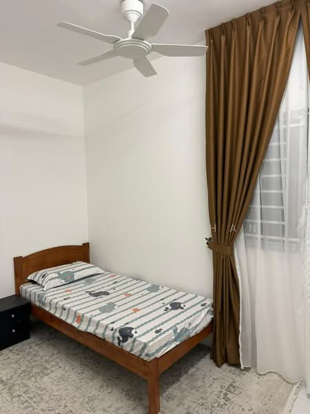 Kondominium untuk Disewa di Residensi Sateria - Shirley Chan - Bedroom - PropertyGuru.com.my