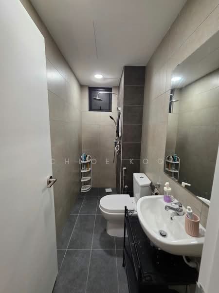Service Residence for Sale at AraTre' Residences - Chloe Koo - Bathroom - PropertyGuru.com.my