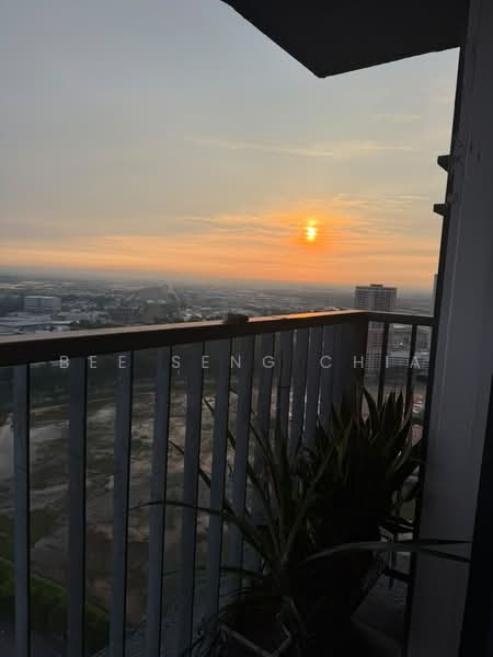 Servis Apartment untuk Disewa di Setia City Residences - Bee Seng Chia - Balcony - PropertyGuru.com.my