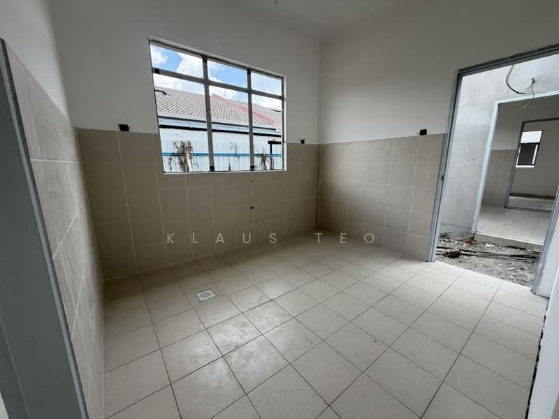 Rumah Berkembar untuk Dijual di Kampung Baru Batu 9 (Telok Panglima Garang) - Klaus Teo - Interior - PropertyGuru.com.my