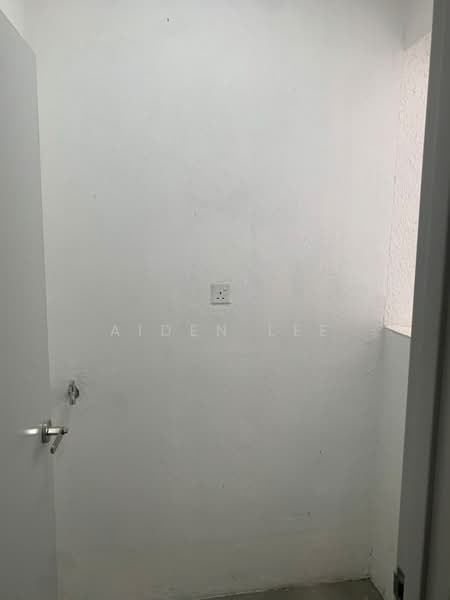 Kondominium untuk Disewa di Residensi Inspirasi - Aiden Lee - Yard - PropertyGuru.com.my