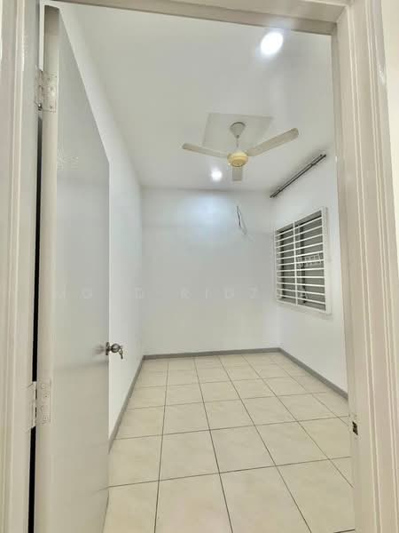 Pangsapuri untuk Dijual di Baiduri Court Apartment - Mohd Ridzuan - Interior - PropertyGuru.com.my