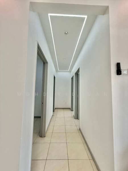 Pangsapuri untuk Dijual di Baiduri Court Apartment - Mohd Ridzuan - Corridor - PropertyGuru.com.my