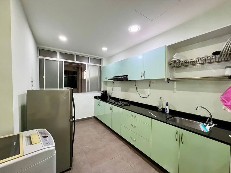 Pangsapuri untuk Dijual di East Bay (Seri Bayan) - Yvonne Lim - Kitchen - PropertyGuru.com.my