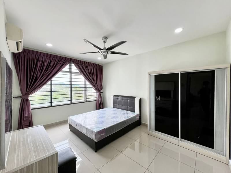 Pangsapuri untuk Dijual di East Bay (Seri Bayan) - Yvonne Lim - Bedroom - PropertyGuru.com.my