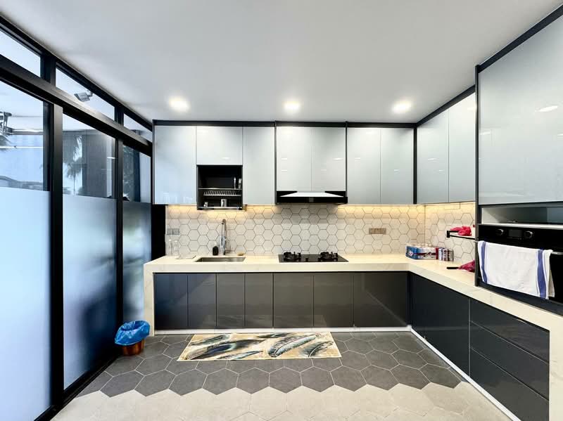 2-storey Terraced House for Rent in Cyberjaya (Selangor) - Mu'izz Halim - Kitchen - PropertyGuru.com.my