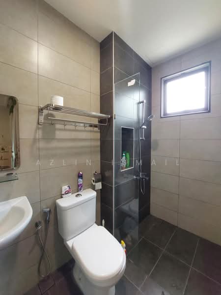 2-storey Terraced House for Sale in Cyber 1 (Cyberjaya) - Azlin Ismail - Bathroom - PropertyGuru.com.my