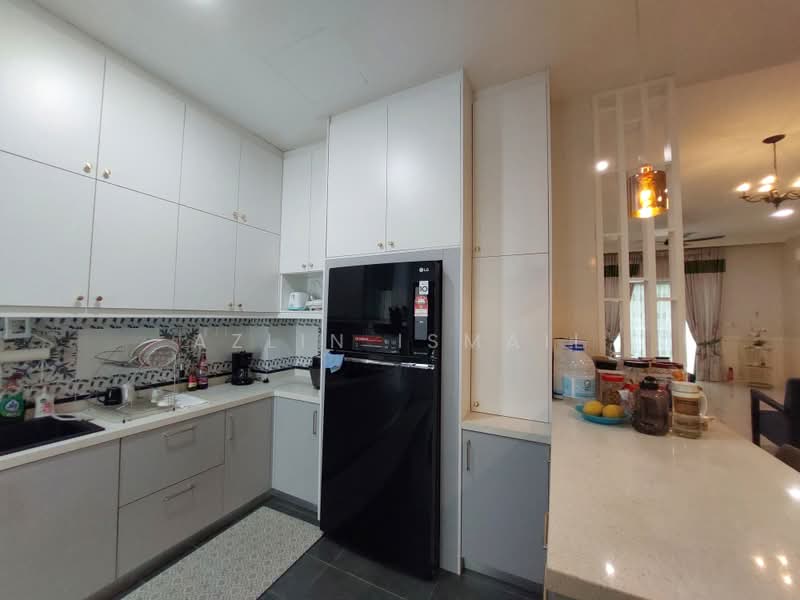 2-storey Terraced House for Sale in Cyber 1 (Cyberjaya) - Azlin Ismail - Kitchen - PropertyGuru.com.my