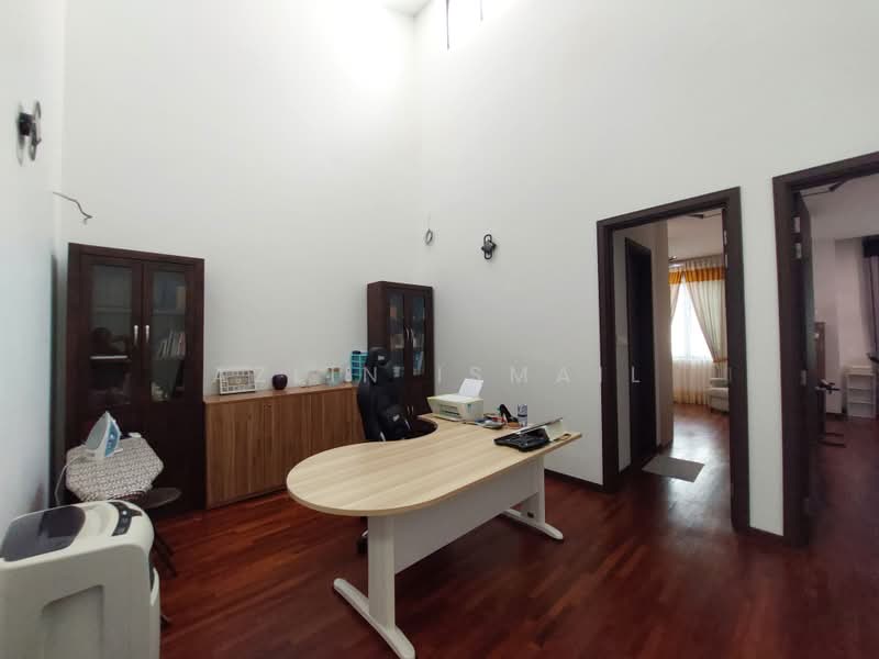 2-storey Terraced House for Sale in Cyber 1 (Cyberjaya) - Azlin Ismail - Study - PropertyGuru.com.my