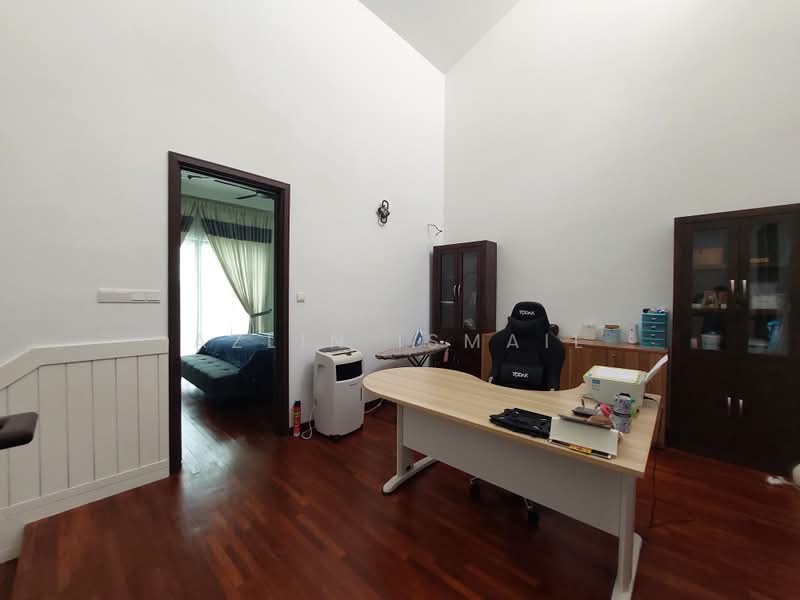 2-storey Terraced House for Sale in Cyber 1 (Cyberjaya) - Azlin Ismail - Study - PropertyGuru.com.my