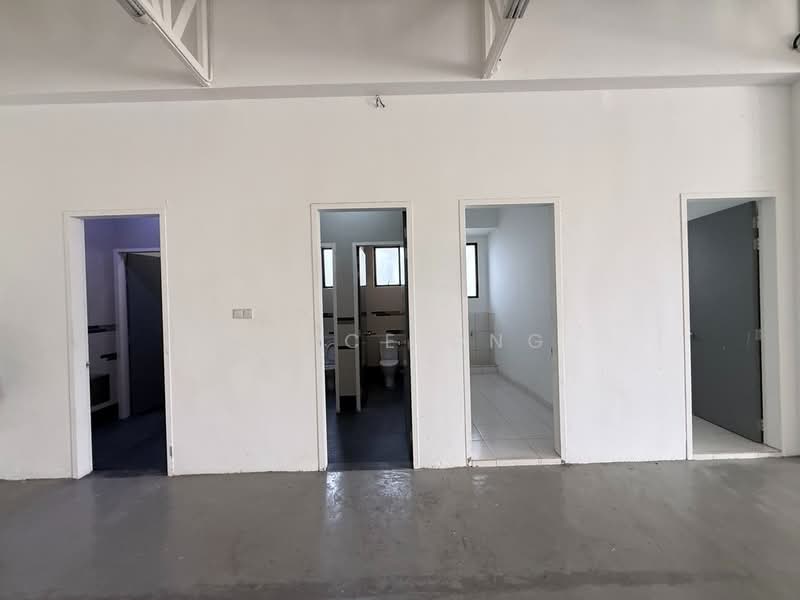 Kilang untuk Disewa di Eco Business Park 1 (Johor Bahru) - Joyce Ong - Bathroom - PropertyGuru.com.my