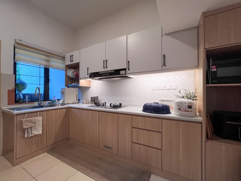 Rumah Teres untuk Dijual di Saujana Utama 3 (Ijok) - Khairul Syafiq - PropertyGuru.com.my