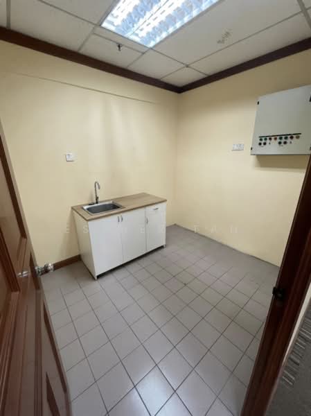 Office for Rent in Petaling Jaya (Selangor) - Esther Tan - Interior - PropertyGuru.com.my