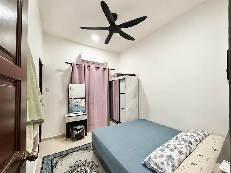 2-storey Terraced House for Sale in Shah Alam (Selangor) - Zul Arif - Bedroom - PropertyGuru.com.my