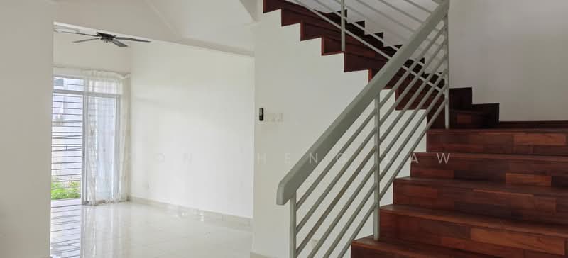 Rumah Berkembar untuk Dijual di Saujana Villa (Kajang) - Soon Sheng Law - Living Room - PropertyGuru.com.my