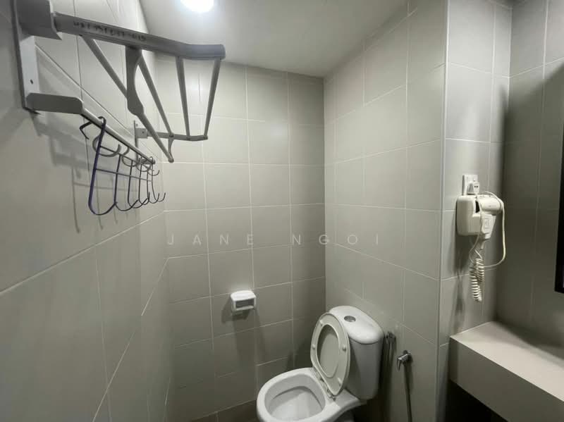 Pangsapuri untuk Disewa di Bayu Marina - Jane Ngoi - Bathroom - PropertyGuru.com.my
