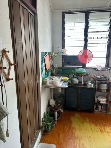 Flat for Sale at Seksyen 10 Wangsa Maju - Devan Tiarajah - Kitchen - PropertyGuru.com.my