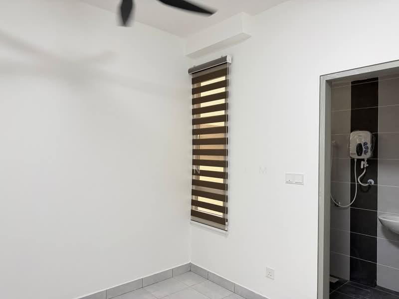 Apartment for Rent at Idaman Melur @ Cybersouth - Aaden Lim - Bathroom - PropertyGuru.com.my