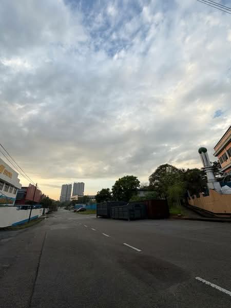 Semi-D Factory for Sale in Taman Tampoi Indah (Tampoi) - JOANNE YONG - Exterior - PropertyGuru.com.my