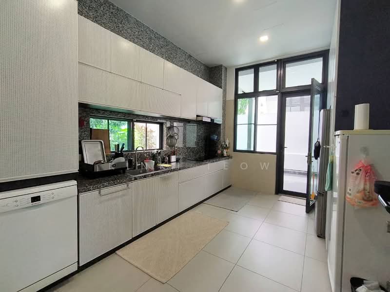 Bungalow for Sale in Johor Bahru (Johor) - Kinki Teow - Kitchen - PropertyGuru.com.my