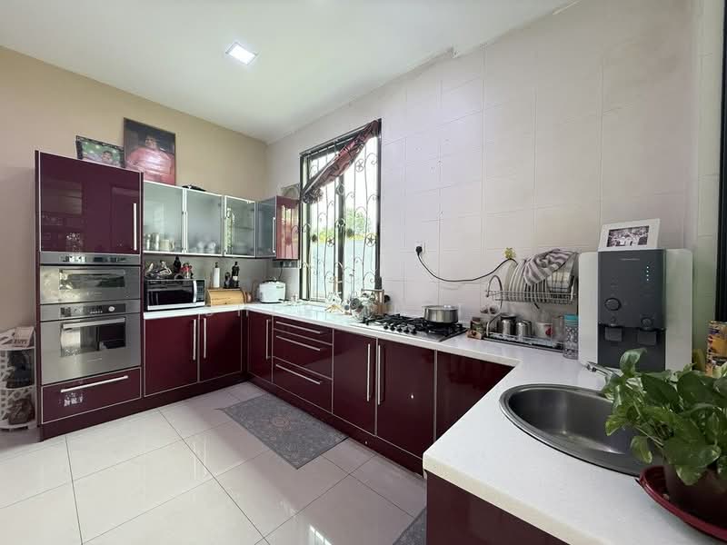 Rumah Banglo untuk Dijual di Ledang Heights (Iskandar Puteri (Nusajaya)) - Sherlin To - Kitchen - PropertyGuru.com.my