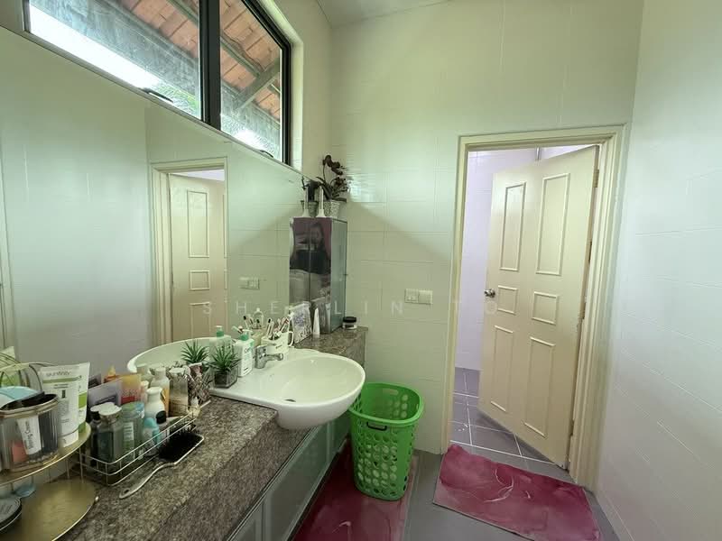 Rumah Banglo untuk Dijual di Ledang Heights (Iskandar Puteri (Nusajaya)) - Sherlin To - Bathroom - PropertyGuru.com.my
