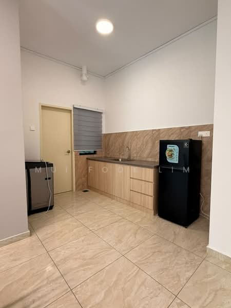 Servis Apartment untuk Disewa di Ambience Residence (Residensi Nikel) - Mui Fook Lim - Kitchen - PropertyGuru.com.my
