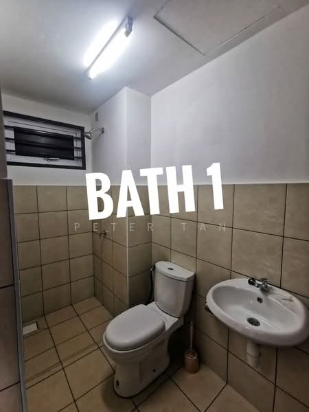Pangsapuri untuk Disewa di Residensi Kuchaimas - Peter Tan - Bathroom - PropertyGuru.com.my