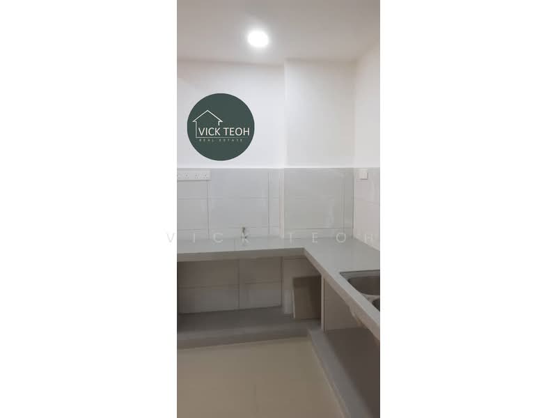 Pangsapuri untuk Dijual di Vista Bukit Dumbar - Vick Teoh - Kitchen - PropertyGuru.com.my