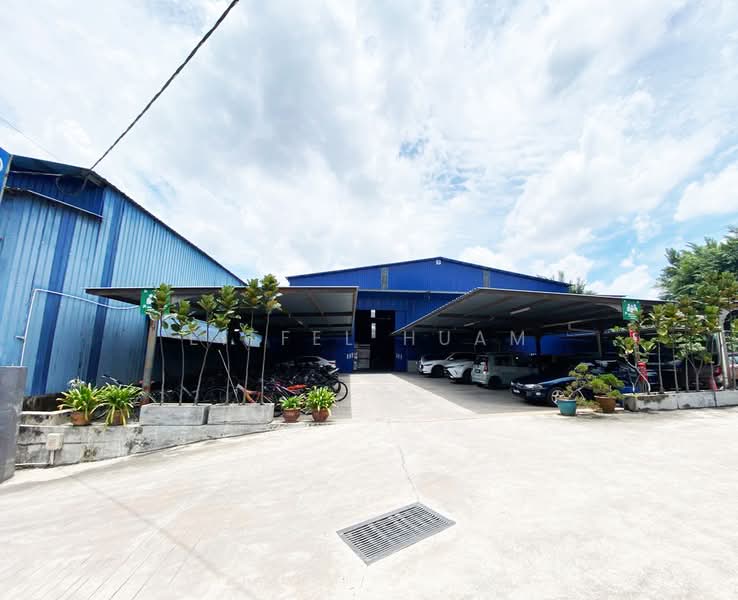 Detached Factory for Sale in Valdor (Sungai Jawi) - Eiffel Huam - Exterior - PropertyGuru.com.my